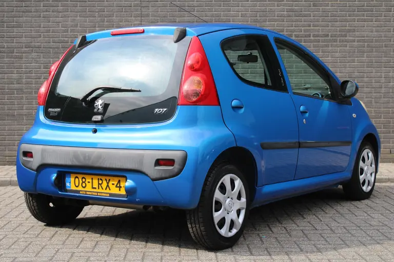 Peugeot 107 1.0-12V Urban Move afbeelding 4