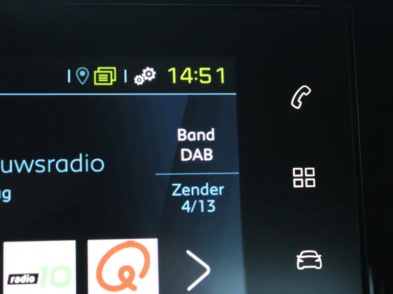 Peugeot e-208 EV Style 50 kWh Navigatie, Keyless, Stoelverwarming, Parkeersensoren Voor & Achter, Apple Carplay, Android Auto afbeelding 23