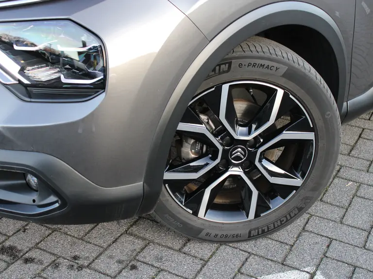 Citroën Ë-C4 Feel 50 kWh 136PK Achteruitrijcamera, Cruise Control, Parkeersensoren Achter, Led Koplampen, Lichtmetalen Velgen afbeelding 2