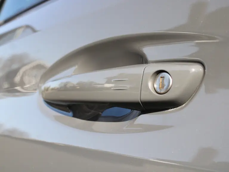 Peugeot e-208 EV Style 50 kWh Navigatie, Keyless, Stoelverwarming, Parkeersensoren Voor & Achter, Apple Carplay, Android Auto afbeelding 7