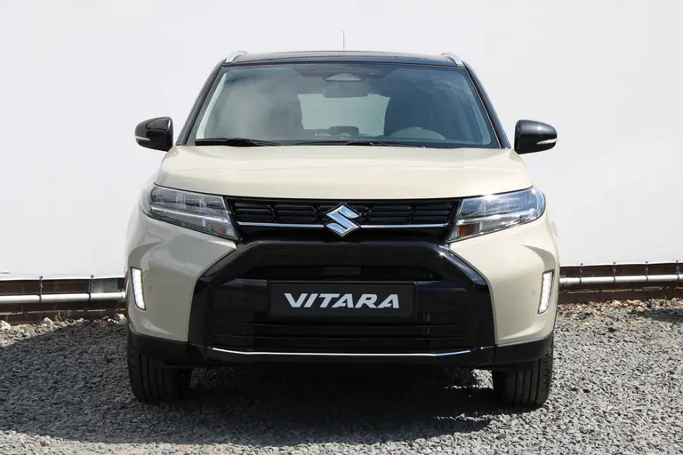 Suzuki Vitara 1.5 Hybrid Style, Automaat, Panoramadak, 6 jaar GARANTIE, Navigatie en Draadloos Applecarplay / Androidauto afbeelding 6