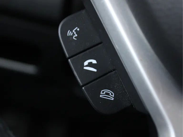 Suzuki Vitara 1.6 Exclusive Trekhaak, Cruise en Climate Control, Achteruitrijcamera, Bluetooth afbeelding 30