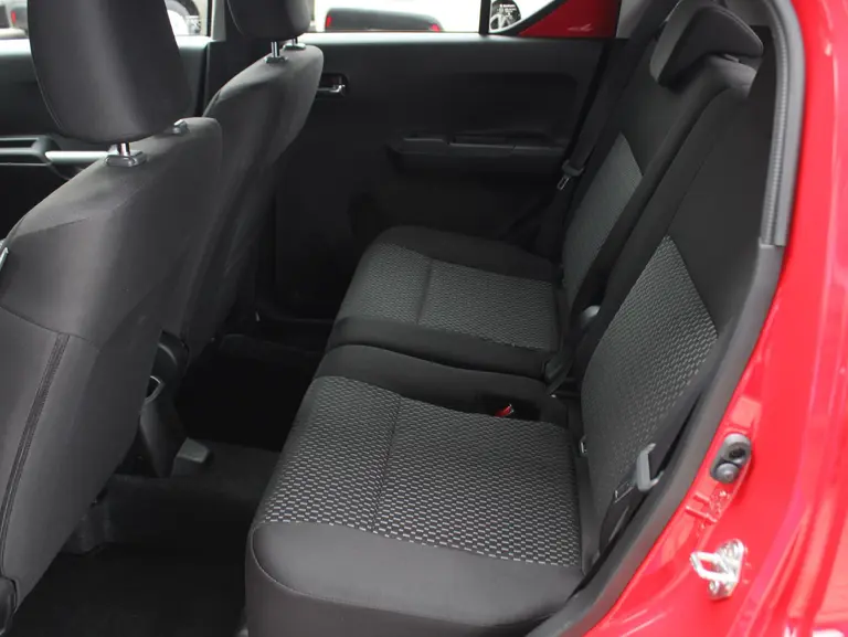 Suzuki Ignis 1.2 Smart Hybrid Style, Stijl , Cruise Control, Keyless en Navigatie afbeelding 15
