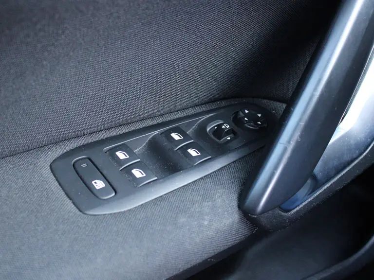 Peugeot 308 1.2 PureTech 130PK Blue Lease Premium Trekhaak, Panoramadak, Apple Carplay, Android Auto, Parkeersensoren, Led Koplampen afbeelding 17