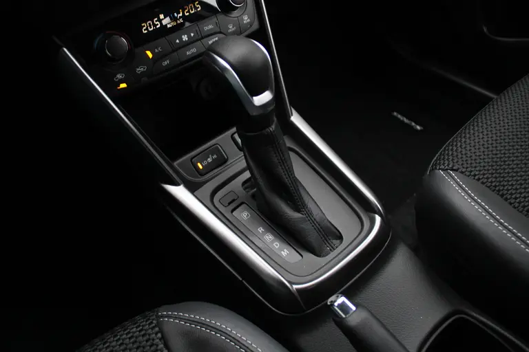Suzuki S-Cross 1.5 Hybrid Style Adaptieve Cruise Control, Navigatie, Parkeersensoren Voor en Achter, Dodehoek Detectie afbeelding 18
