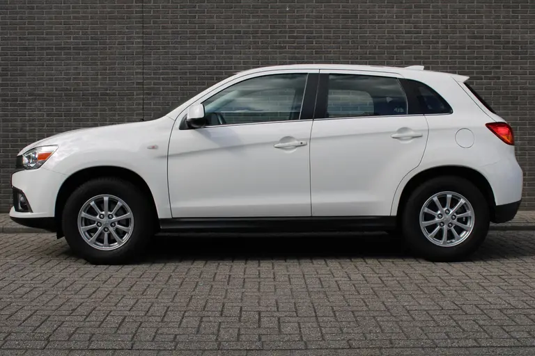 Mitsubishi ASX 1.6 Cleartec Bright+ Airco, Cruise Control, LM velgen 16'' afbeelding 2