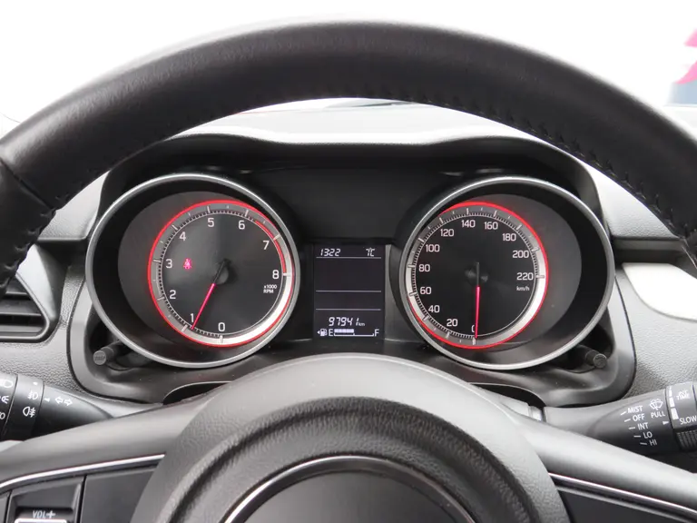 Suzuki Swift 1.2 Select, 17 inch LM-Velgen, Camera, Dealer onderhouden met Applecarplay/Androidauto afbeelding 15