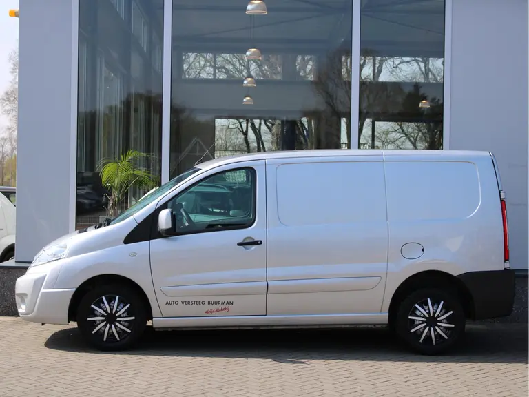 Peugeot Expert 227 1.6 HDI L1H1 Navteq 2, 3 Zitplaatsen Trekhaak, Navigatie, Cruise Control, Bluetooth, Airco afbeelding 13