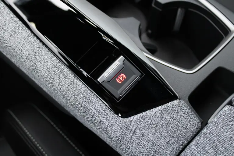 Peugeot 3008 1.2 Hybrid 136 GT Automaat, Keyless Entry/Start, Luxe Stoelen, Navigatie, Applecarpl./Andr. Auto afbeelding 28