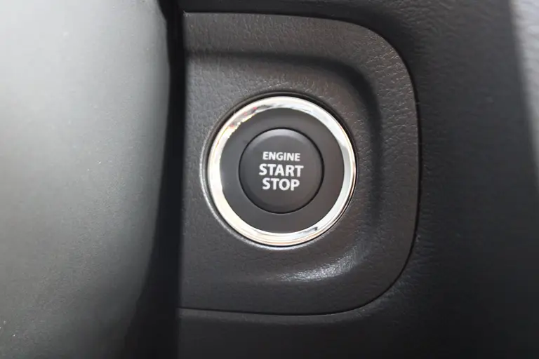 Suzuki Vitara 1.4 Boosterjet Style Smart Hybrid Navigatie, Cruise Control Adaptief, Achteruitrijcamera, Parkeersensoren Voor en Achter afbeelding 24
