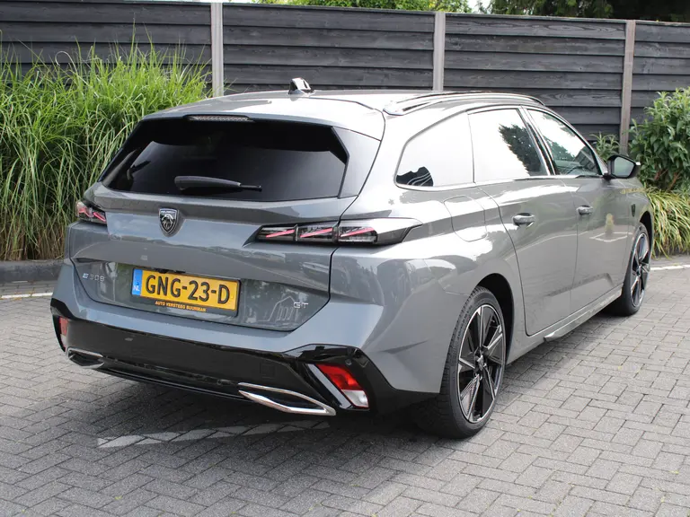 Peugeot e-308 SW GT 54 kWh 156PK Navigatie, Achteruitrijcamera, Stoel en Stuurverwarming, Parkeersensoren Voor & Achter afbeelding 8
