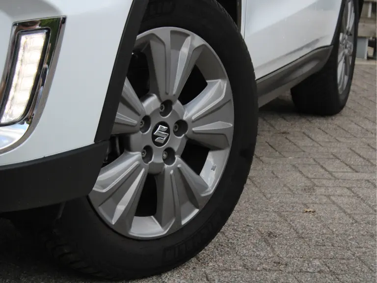 Suzuki Vitara 1.4 Boosterjet Select Smart Hybrid Adaptieve Cruise en Climate Control, Carplay/Android Auto afbeelding 2