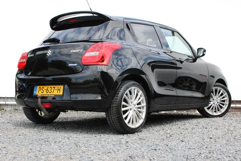 Suzuki Swift 1.0 Stijl Smart Hybrid , Trekhaak, 17 LM-Velgen, Style afbeelding 32