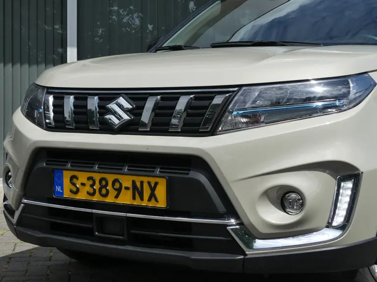Suzuki Vitara 1.5 Hybrid Select, Automaat, Trekhaak Achteruitrij camera, Cruise Control afbeelding 28