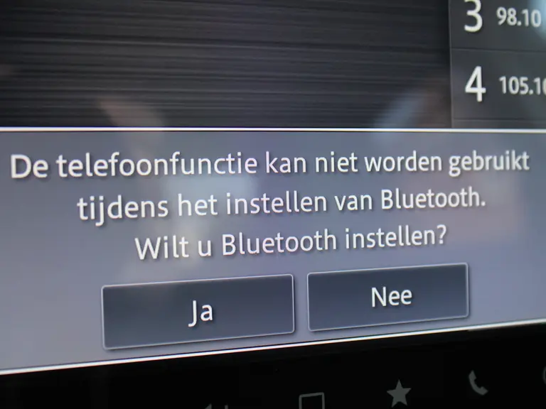 Suzuki Swift 1.2 Style Smart Hybrid 82PK 5DRS Navigatie, Parkeerhulp achter, Camera Achter, Lichtmetalen velgen afbeelding 14