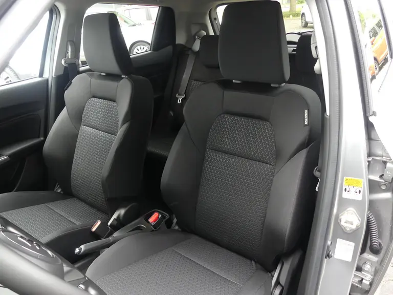Suzuki Swift 1.2 Style Smart Hybrid AUTOMAAT Cruise Control, Navigatie, Apple Carpl/Andr Auto afbeelding 9