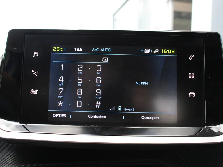 Peugeot e-208 Style 50 kWh 136PK Navigatie, Parkeersensoren voor & achter, Stoelverwarming, Led Koplampen afbeelding 24