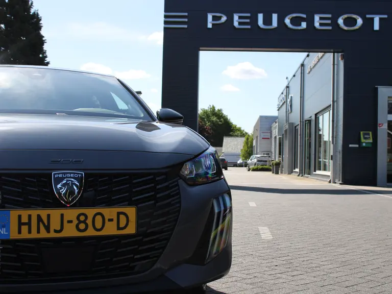 Peugeot 208 Allure 1.2 Hybrid 110PK e-DCS6 Automaat Navigatie, 360 camera, Lichtmetalen velgen, Parkeerhulp voor & achter, Cruise Control afbeelding 4