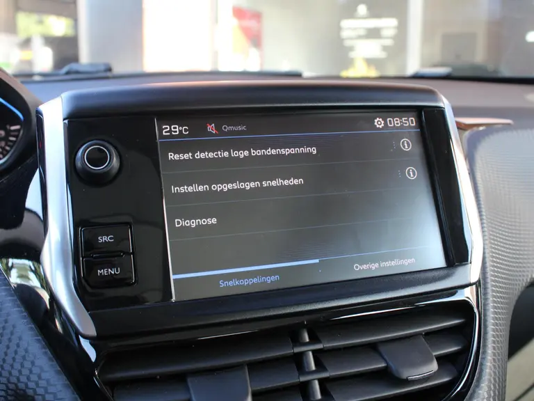 Peugeot 2008 1.2 PureTech 110PK GT-line afbeelding 19