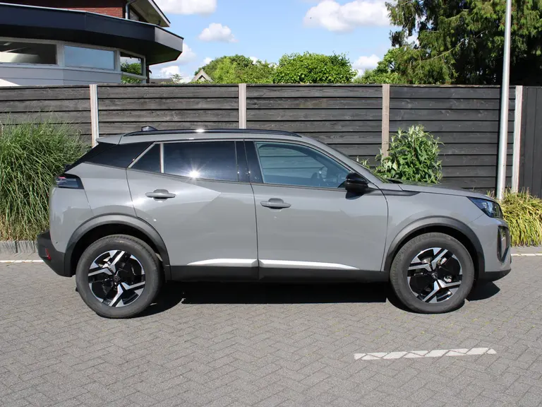 Peugeot 2008 Allure 1.2 Hybrid 145PK e-DCS6 Automaat Navigatie, Camera Voor & Achter, Keyless, Adaptieve Cruise Control afbeelding 9