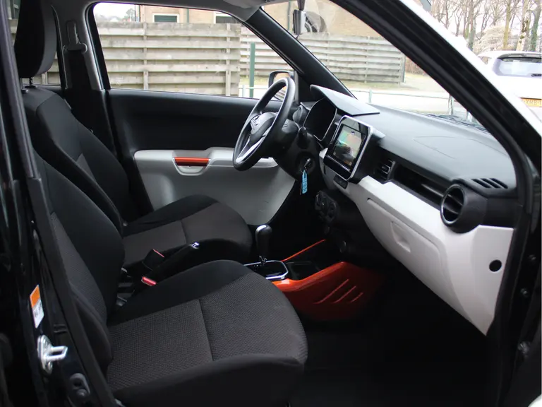 Suzuki Ignis 1.2 Select 90PK Automaat Trekhaak, Carplay/Android Auto, Achteruitrijcamera, Stoelverwarming Voor, Airco afbeelding 35