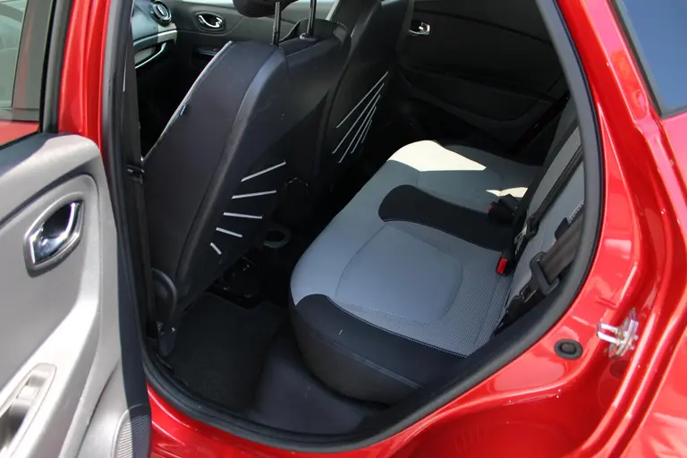 Renault Captur 0.9 TCe Dynamique ,Trekhaak, Camera, Parkeersensoren en Navigatie afbeelding 13