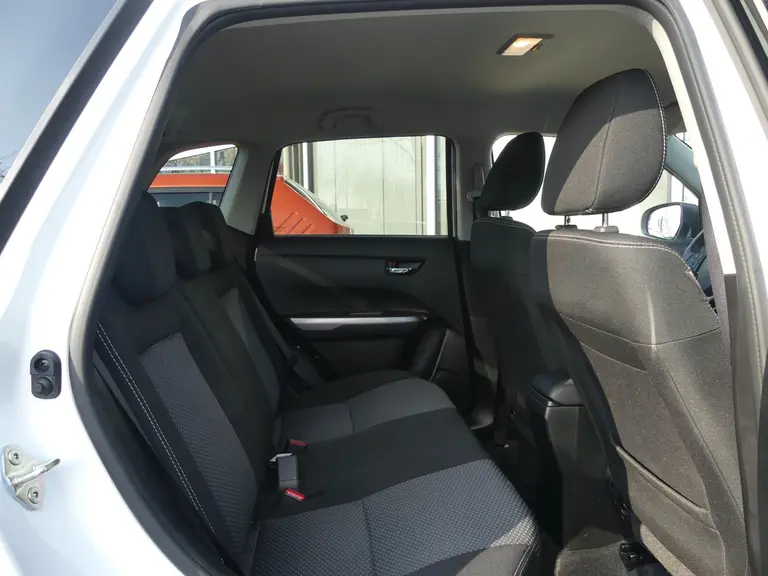 Suzuki Vitara 1.4 Boosterjet Select Smart Hybrid Cruise Control,  Apple Carpl/ Andr Auto, Achtruitrij cam. afbeelding 22