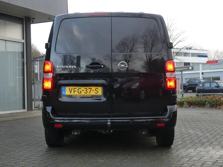 Opel Vivaro 1.5 CDTI L2H1 Edition, Trekhaak, Camera, Navigatie, AppleCarplay/Android Auto Airco, Trekhaak,  Navigatie, Achteruitrijcamera afbeelding 6