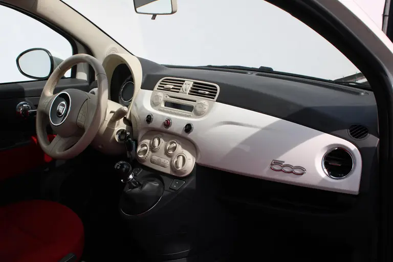 Fiat 500 0.9 TwinAir Lounge afbeelding 16
