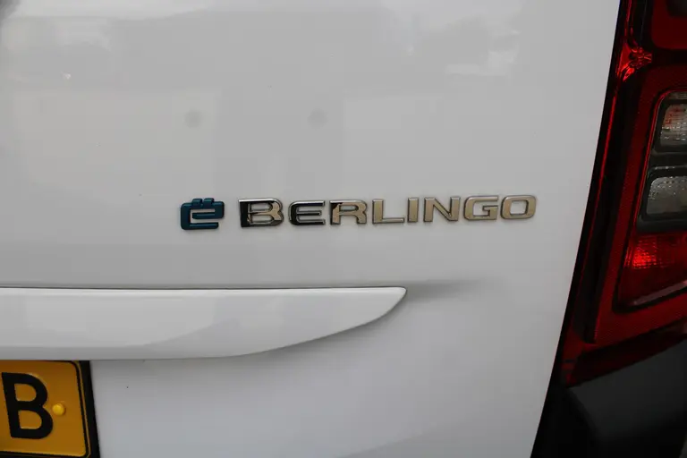 Citroën E-Berlingo Feel 50 kWh Airco, Cruise controle, Apple carplay/Android auto, Schuifdeur L+R, Camera, Bluetooth, afbeelding 31