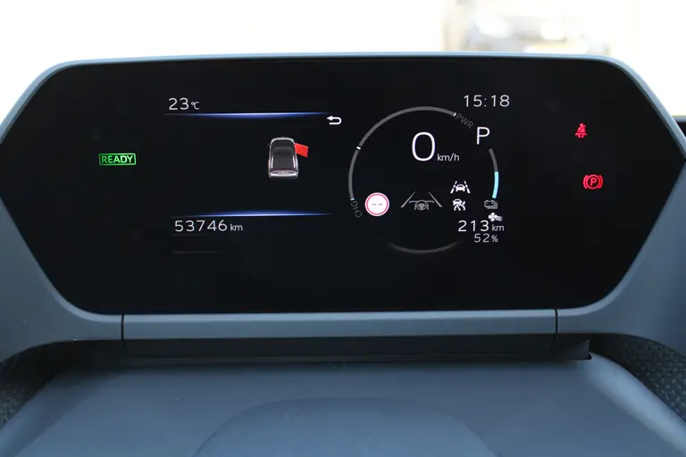 Toyota Bz4x Dynamic 71 kWh 3-fase Trekhaak, Elektrisch Verstelbare Bestuurdersstoel, Voorruit-, Stuur- en Stoelverwarming afbeelding 39