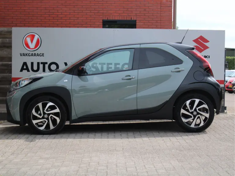 Toyota Aygo X 1.0 VVT-i S-CVT Pulse Automaat Adaptieve Cruise Control, Carplay/Android Auto, Achteruitrijcamera, Airco afbeelding 10