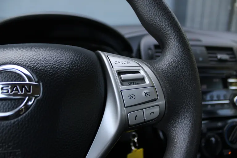 Nissan Pulsar 1.2 DIG-T Visia, Cruise Control en Bluetooth. afbeelding 21
