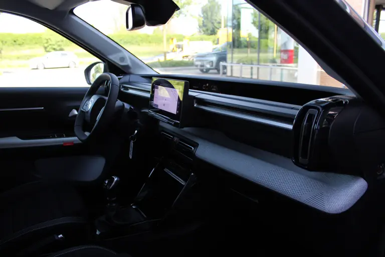 Citroën C3 1.2 100PK Turbo Max Navigatie, Achteruitrijcamera, Climate Control, Cruise Control, Apple Carplay, Android Auto afbeelding 24
