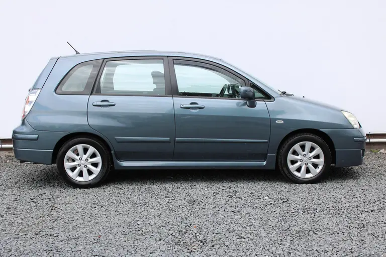 Suzuki Liana 1.6 Exclusive Lichtmetalen Velgen, Climate Control, Centrale Vergrendeling afbeelding 12