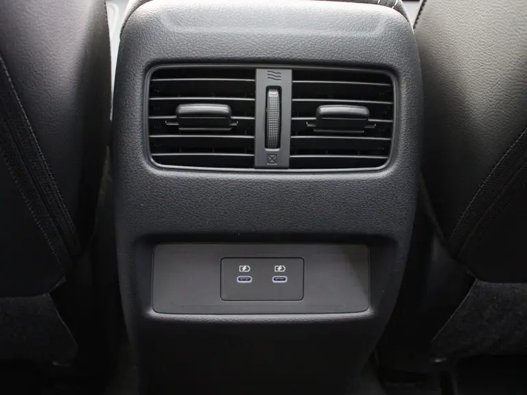 Nissan QASHQAI 1.5 e-Power N-Design 190PK Automaat Keyless entry, Keyless start, Navigatie, Stoelverwarming, Stuurverwarming, Panoramadak afbeelding 16