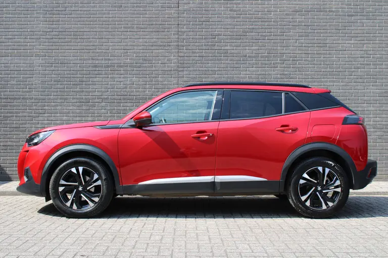 Peugeot 2008 1.2 PureTech Allure Automaat, Trekhaak, Airco, Navigatie, Applecarpl./Andr. Auto afbeelding 3