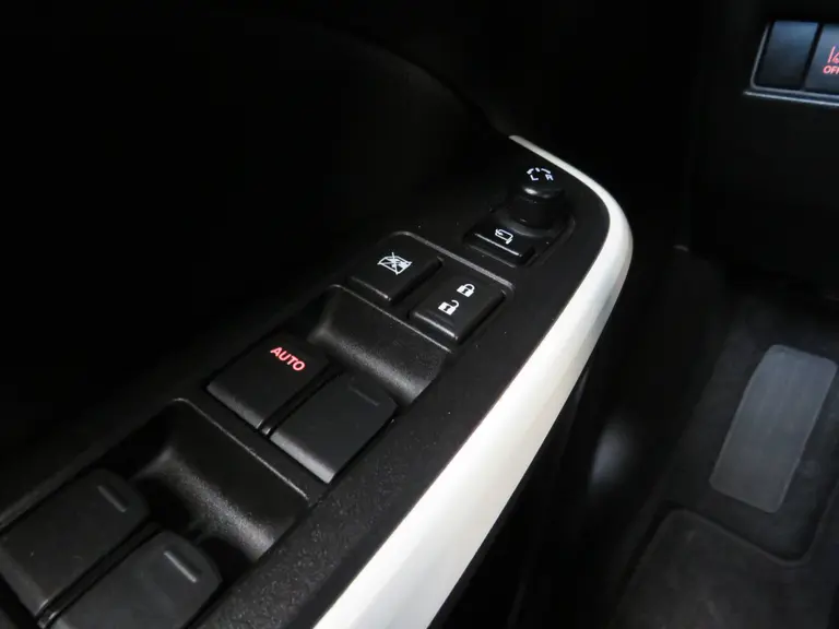 Suzuki Swift Boosterjet,Stijl/Style Smart Hybrid, Dealer onderhouden Navigatie, Keyless, Cruise-Control afbeelding 24