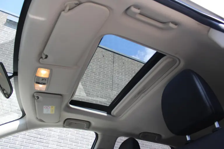Mitsubishi Outlander 2.0 PHEV Instyle Cruise/Climate control, Navigatie, Trekhaak, Elek.schuifdak, Leder int.,  Stoel verwarming Trekgewicht 1.500 KG! afbeelding 25