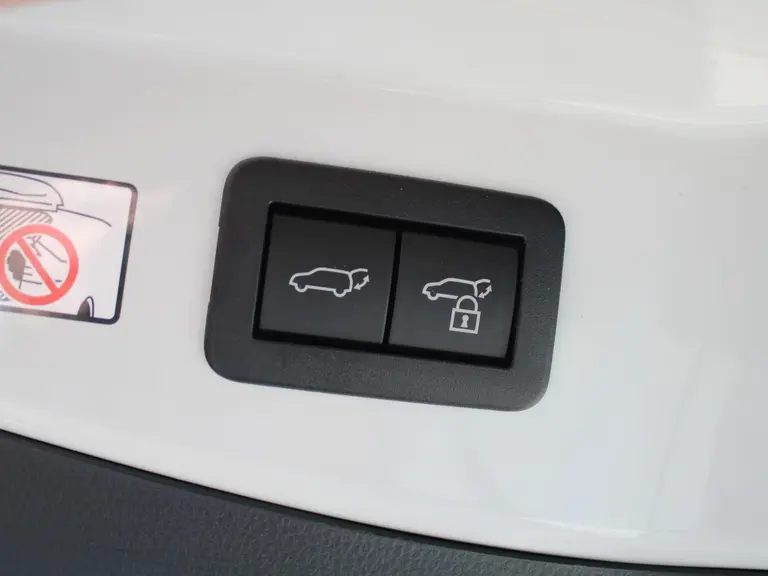 Toyota C-HR 1.8 Hybrid 140 First Edition Automaat 360° Camera, Elektrische Achterklep, Draadloze Carplay\Android Auto, Keyless Go afbeelding 10