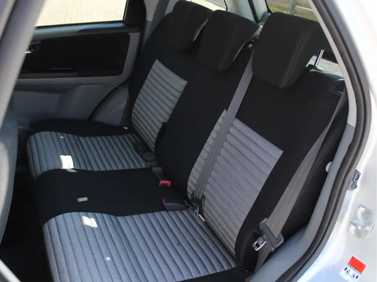 Suzuki SX4 1.6 Exclusive, Trekhaak, parkeersensoren, 2e Eig. Keyless en Middenarmsteun afbeelding 7