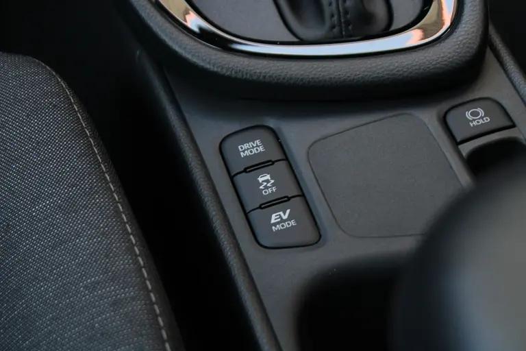 Toyota Yaris 1.5 Hybrid 115 Teamplayer Achteruitrijcamera, Parkeersensoren voor en achter, Airco Automatisch, Cruise Control Adaptief afbeelding 18