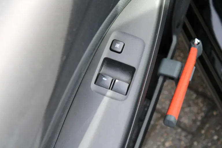 Mitsubishi Space Star 1.2 Connect+ Airco, Applecarpl./Andr. Auto, Start/Stop Systeem, Elektr. ramen voor, Licht/Regen sensor afbeelding 12