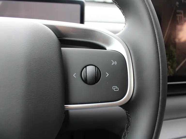 Leapmotor C10 REEV Design 28.4 kWh Camera systeem rondom, Stoelverwarming/koeling, Panoramadak, Navigatie afbeelding 29