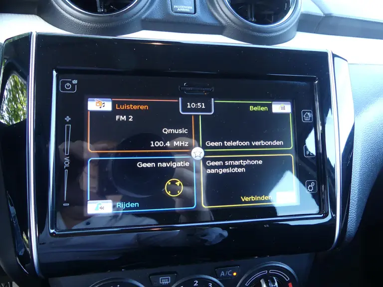 Suzuki Swift 1.2 Select Smart Hybrid Trekhaak, Cruise Control, Apple Carplay, Android Auto, Navigatie, Achterspoiler afbeelding 15