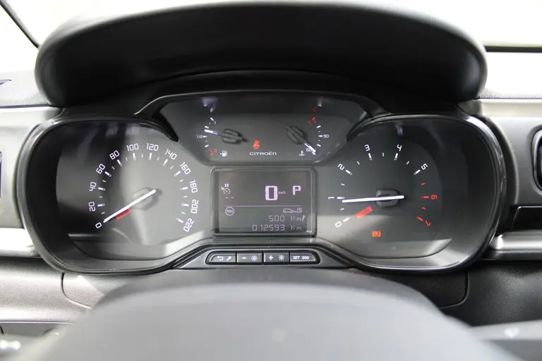 Citroën C3 1.2 PureTech Max 110pk, Automaat, Keyless Entry/Start, Airco, DAB, CruiseControl afbeelding 16