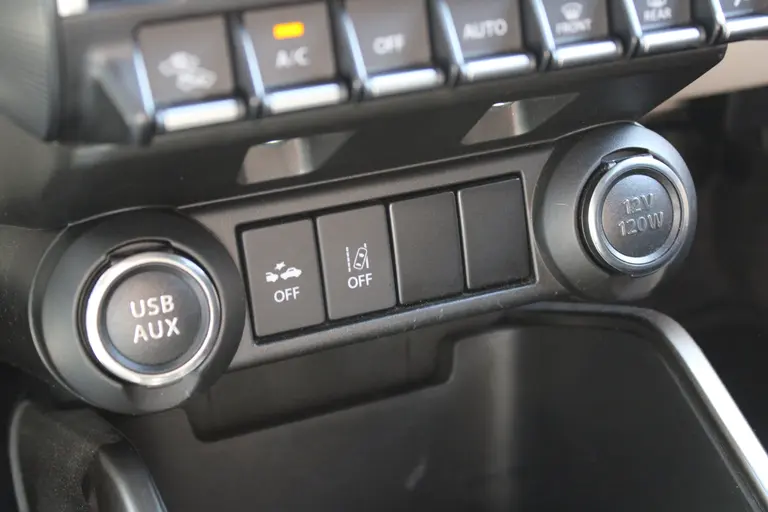 Suzuki Ignis 1.2 Stijl 90pk, Automaat, Navigatie, Applecarpl./Andr. Auto, Climate/Cruise Control, Trekhaak afbeelding 26
