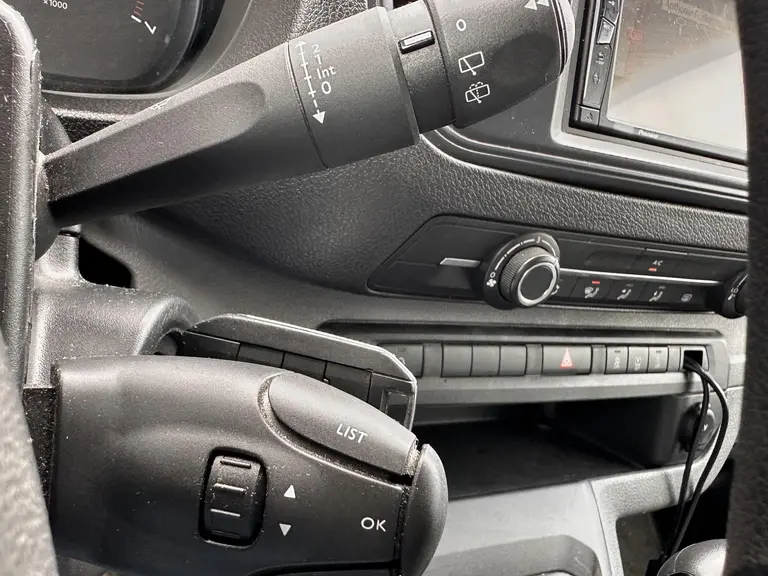 Toyota Proace Shuttle 1.5 D-4D Cool Comfort Long 9 zitplaatsen afbeelding 12