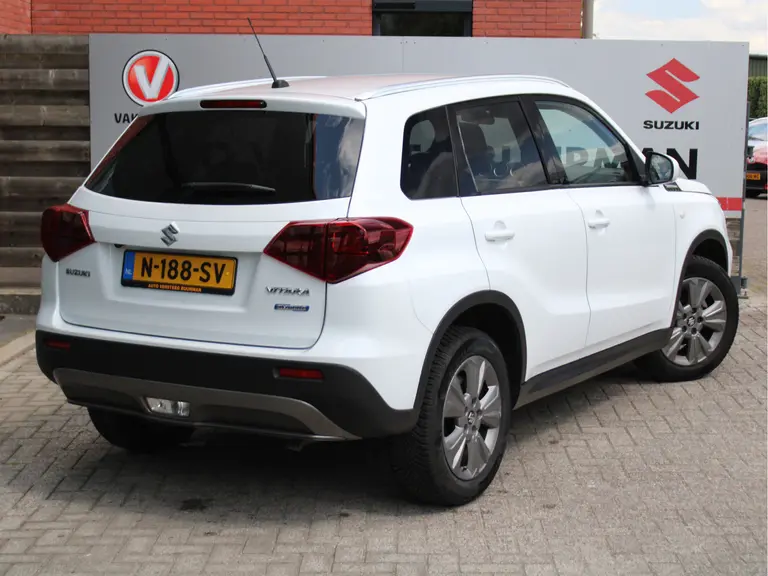 Suzuki Vitara 1.4 Boosterjet Select Smart Hybrid Adaptieve Cruise en Climate Control, Carplay/Android Auto afbeelding 3