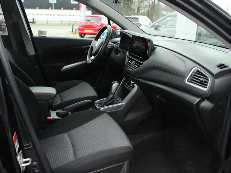Suzuki S-Cross 1.4 Boosterjet Select Smart Hybrid Adaptieve Cruise en Climate Control, Parkeersensoren Voor en Achter afbeelding 41